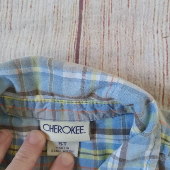Cherokee short sleeve plaid shirt sz 5T - Picture 2 of 3
